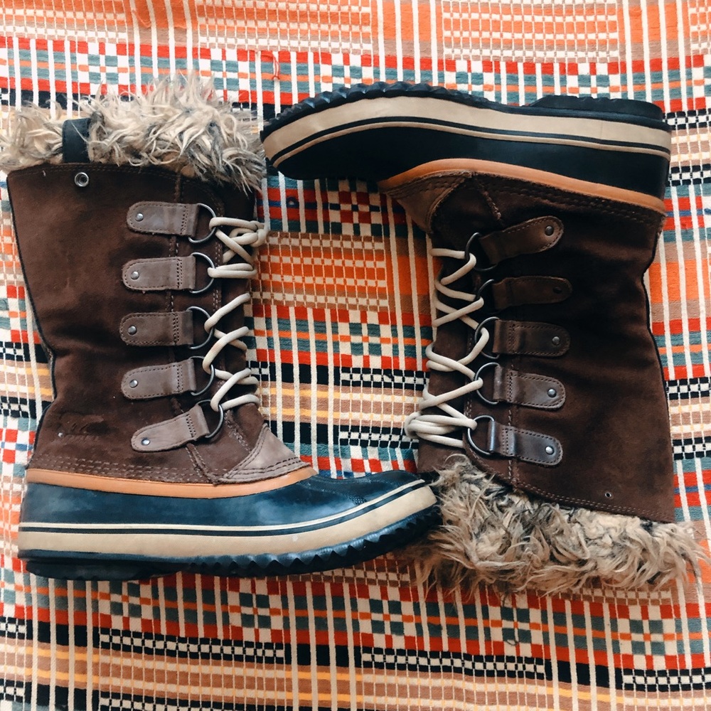 SOREL Joan of Arctic Brown Boots Size 10